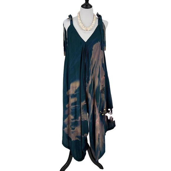 Pōʻalima Romper  Green/Teal/Blue/Gray/Coral V Neck Shoulder TIe Wide Leg Romper - Picture 14 of 15